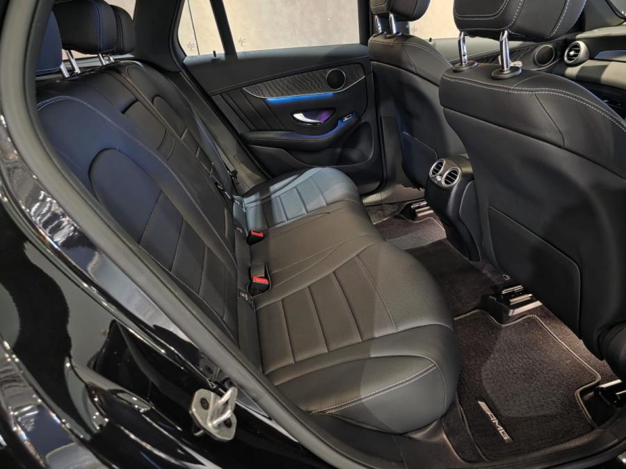 GLC300 4MATIC Facelift - Image 4